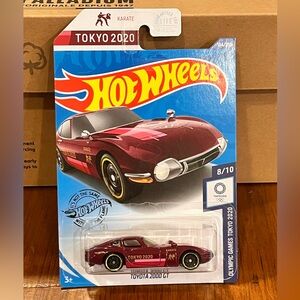 Hot Wheels Diecast Toy Car Toyota 2000 GT 2020 Tokyo Olympics Karate
